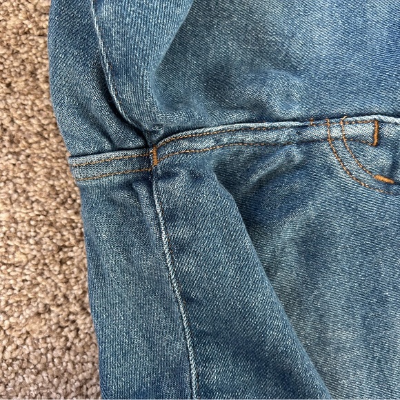 Madewell Stovepipe Jeans. Classic medium wash. High waist. Straight leg. Size 30 - Picture 9 of 16